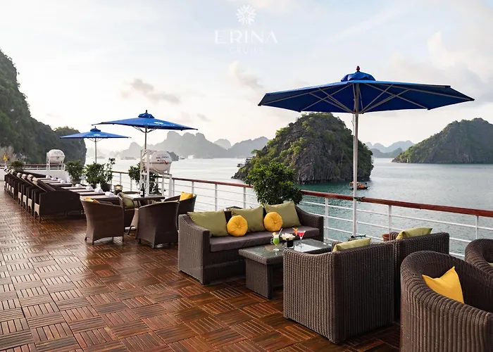  Rosa Cruise Hạ Long