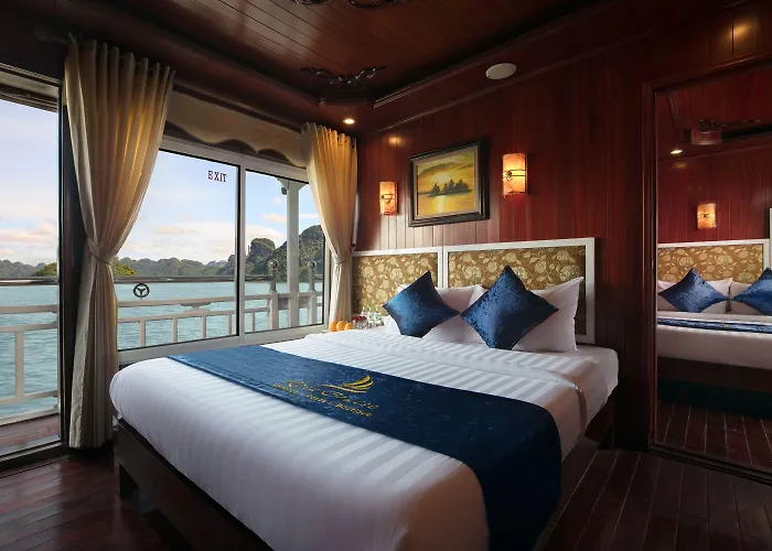  Rosa Cruise Hạ Long